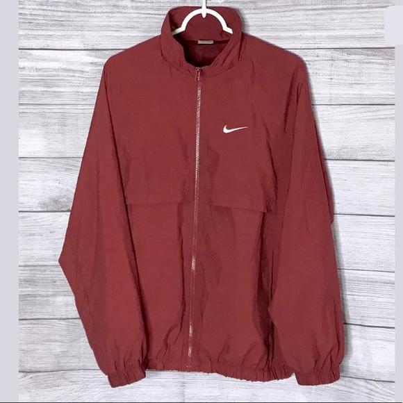 nike nylon windbreaker